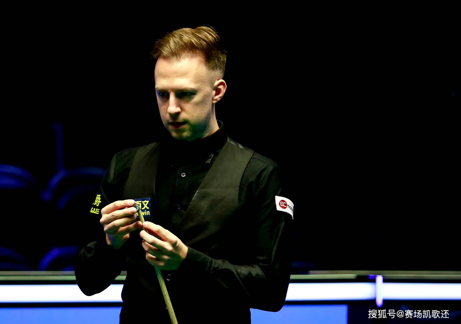 也在比赛中 也在比赛中