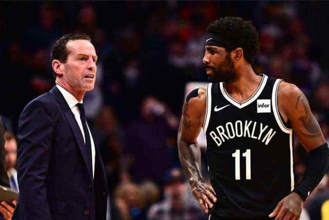 拉塞尔作为 拉塞尔作为