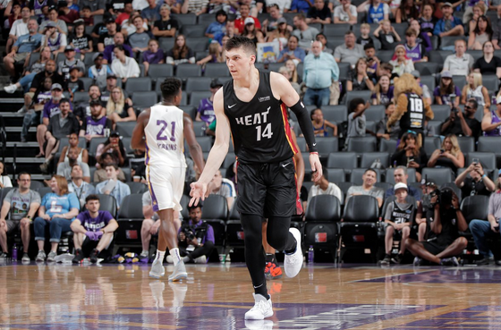 经过对比 经过对比