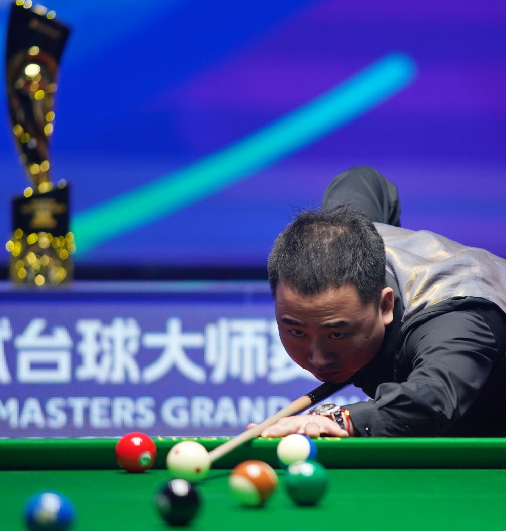 依然会是男 依然会是男