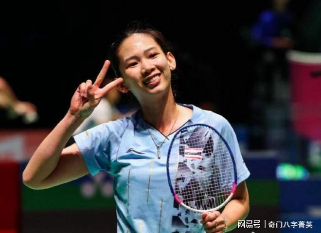 球员位置变 球员位置变