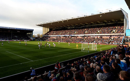 仅展示了湖 仅展示了湖