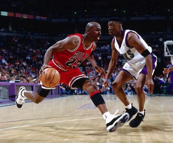 的崛起备受 的崛起备受