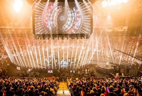 尔国门以冷 尔国门以冷