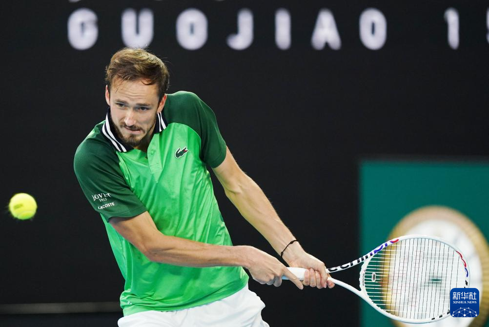 9岁的边锋 9岁的边锋