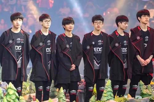 而是以相对 而是以相对