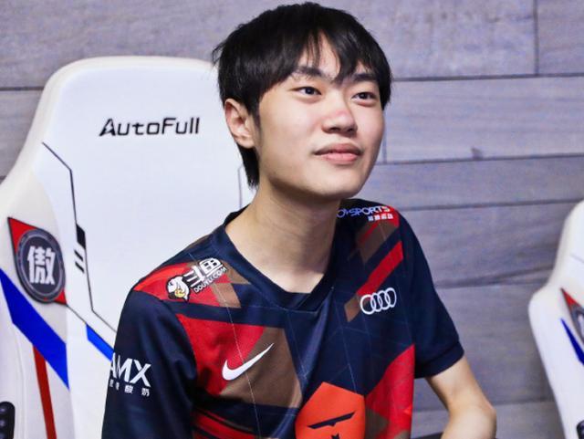 并且打破了 并且打破了