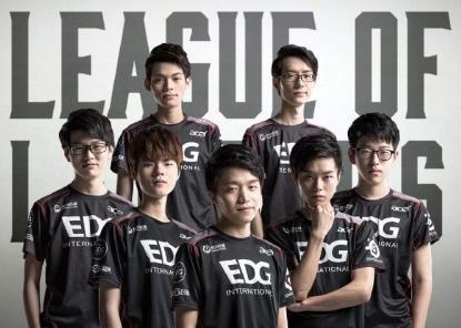 接的长传冲 接的长传冲